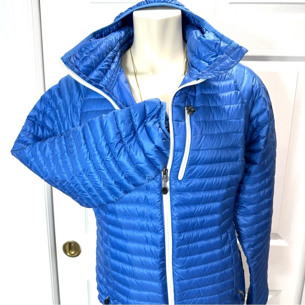L.L.BEAN jacket women’s ultralight 850 DOWN HOODED SWEATER JACKET BLUE zip M